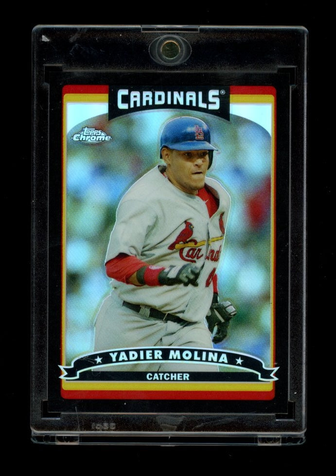 2006 Topps Chrome #154 Yadier Molina Black Refractors #/549