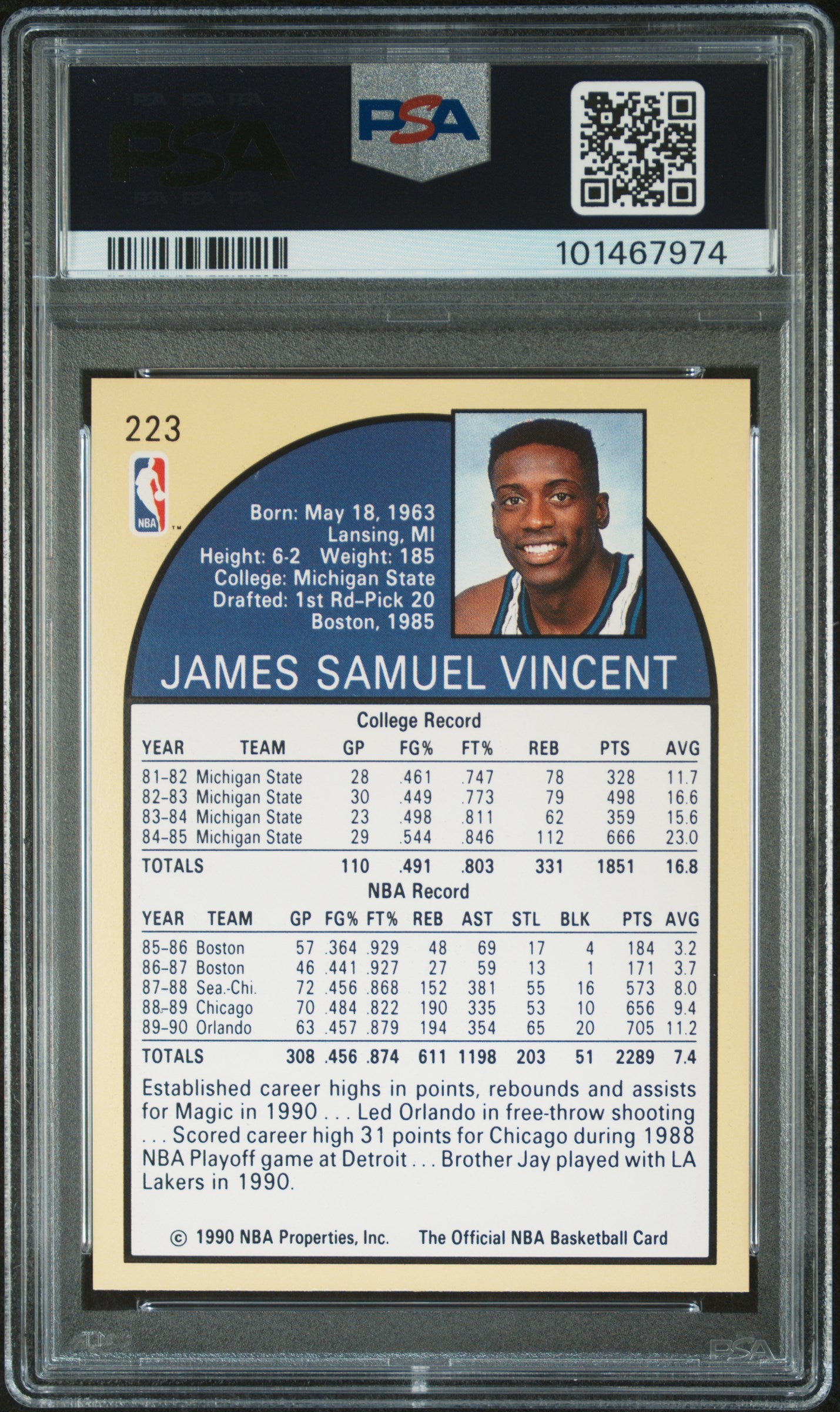 1990 Hoops #223 Sam Vincent Shows Michael Jordan PSA 9