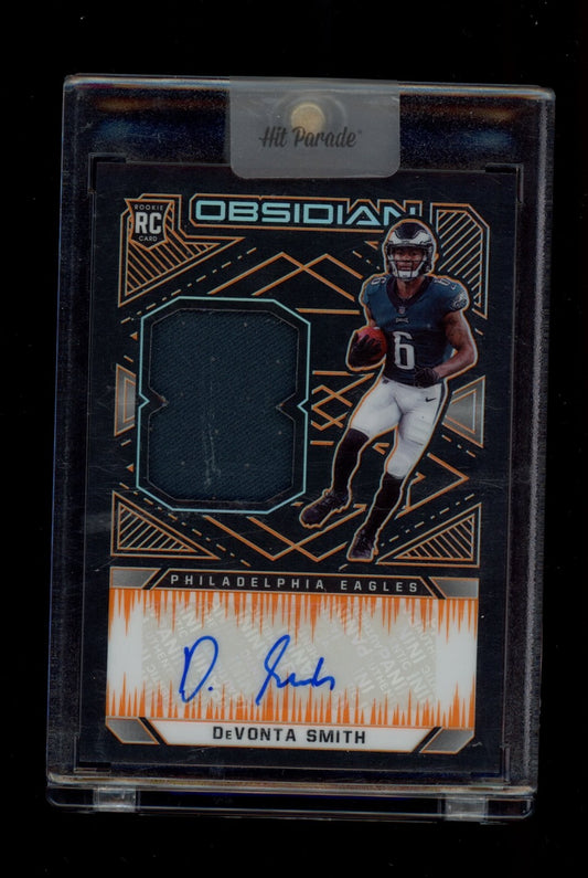 2021 Panini Obsidian #211 DeVonta Smith Electric Etch Orange #/75