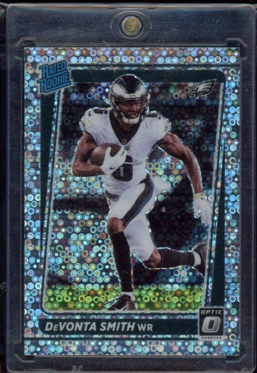 2021 Donruss Optic #205 DeVonta Smith Silver Circles #/125