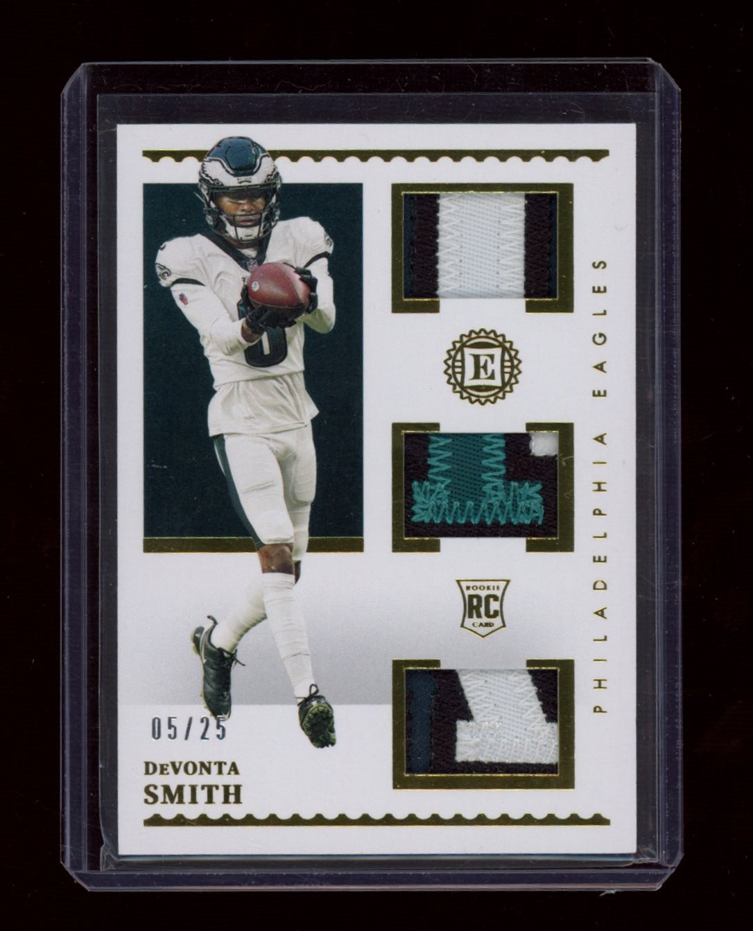 2021 Panini Encased #RTM-DS DeVonta Smith Rookie Quad Memorabilia Gold #/25