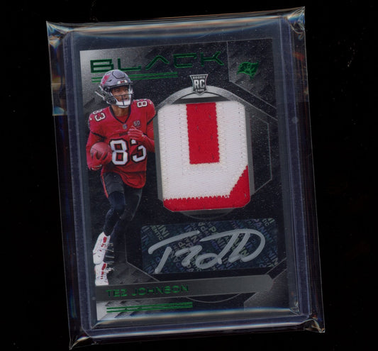 2025 Panini Black #RKPA-TJN Tez Johnson Rookie Patch Autographs Emerald #/25