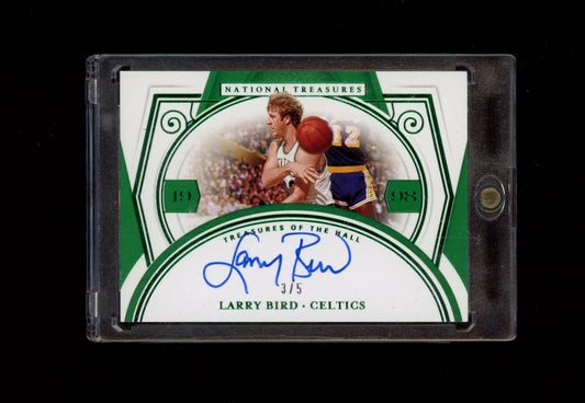 2020-21 Panini NT #TOH-LAR Larry Bird Treasures of the Hall Emerald #/5