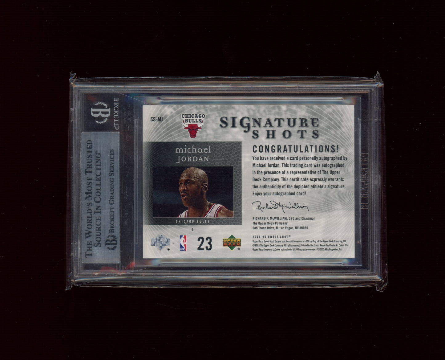 2005-06 Sweet Shot Signature Shots #MJ Michael Jordan SP AUTO BGS 8