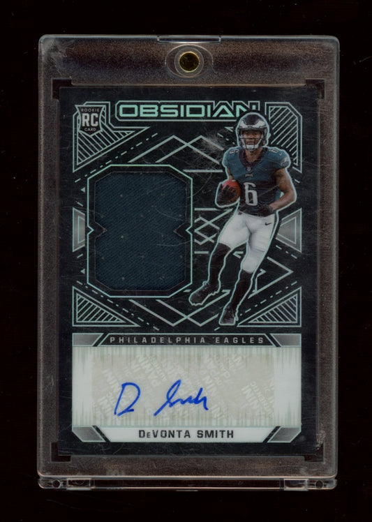2021 Panini Obsidian #211 DeVonta Smith #/100