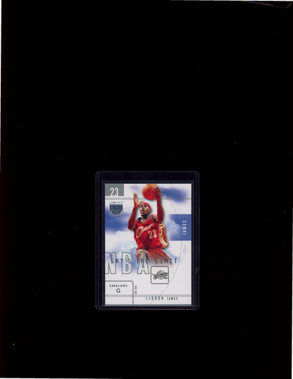 2003-04 SkyBox LE #16 SL LeBron James Sky's the Limit