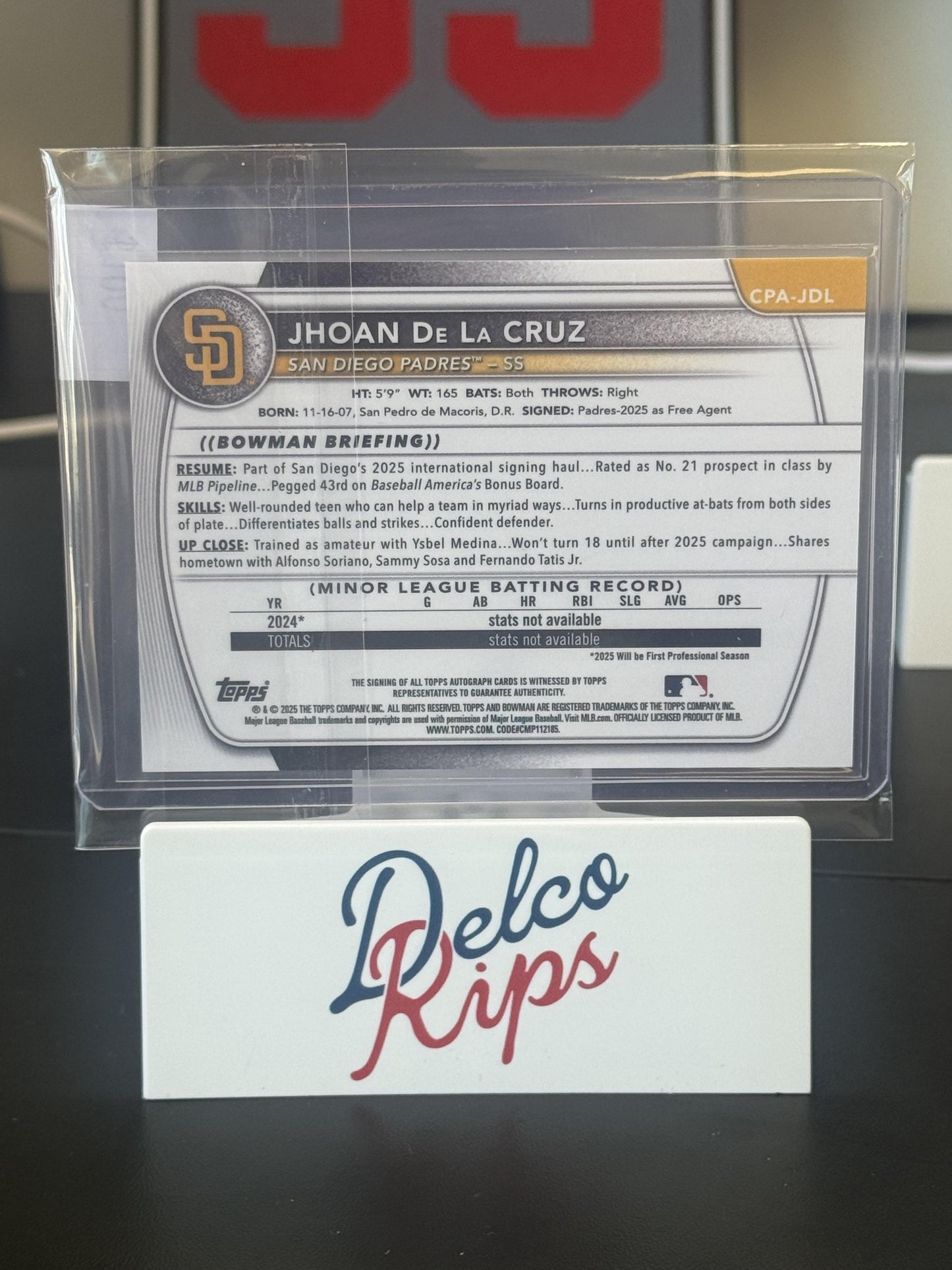 2025 Bowman Chrome #CPA-JDL Jhoan De La Cruz Prospect Autographs Black & White