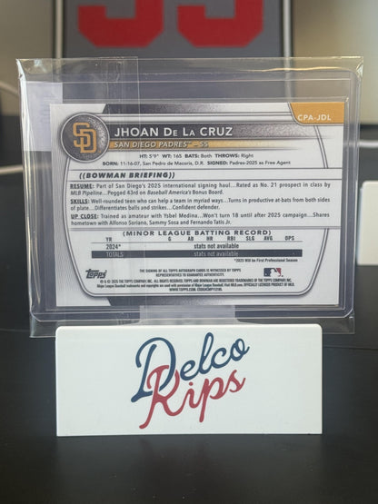 2025 Bowman Chrome #CPA-JDL Jhoan De La Cruz Prospect Autographs Black & White