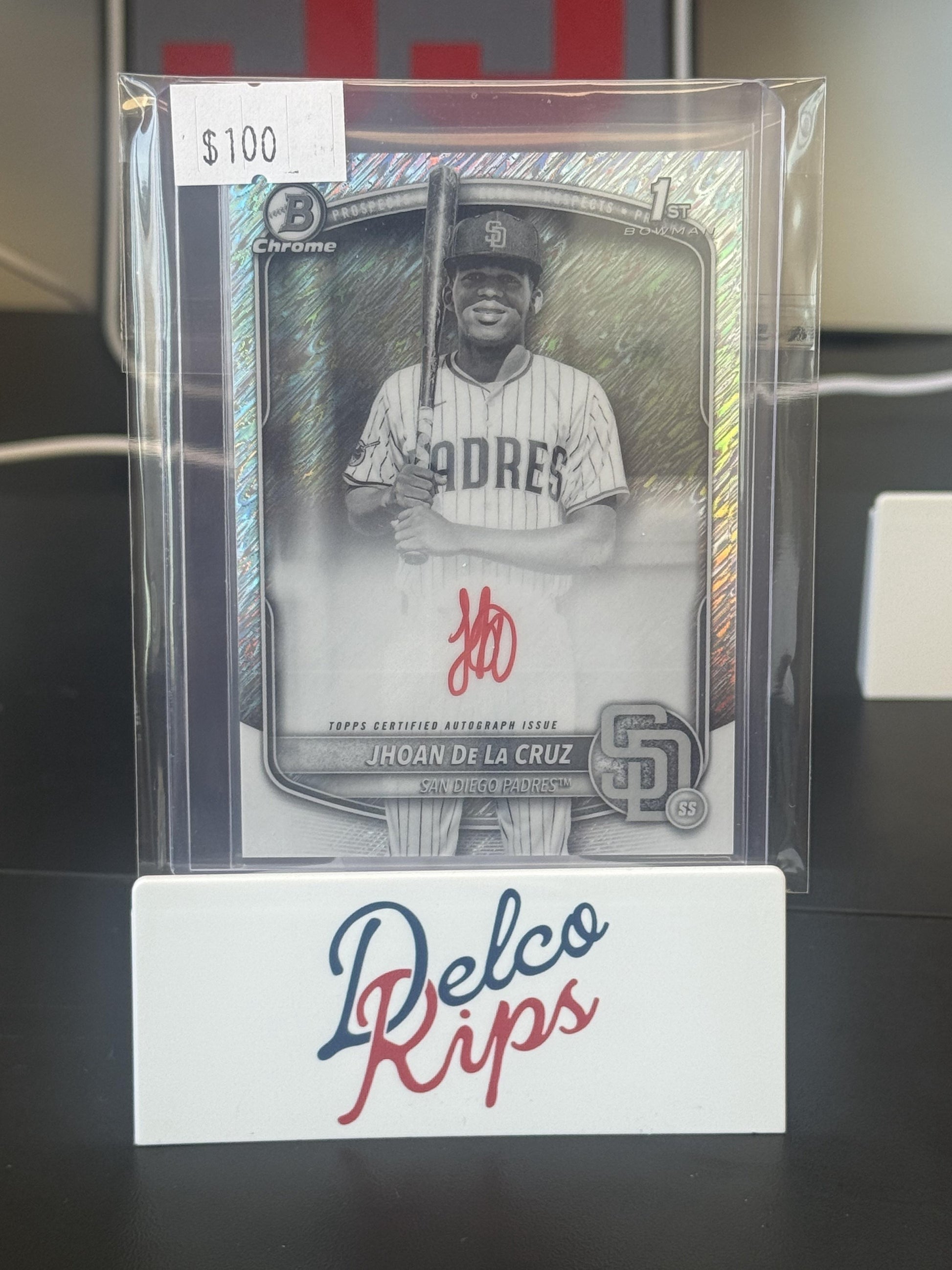 2025 Bowman Chrome #CPA-JDL Jhoan De La Cruz Prospect Autographs Black & White