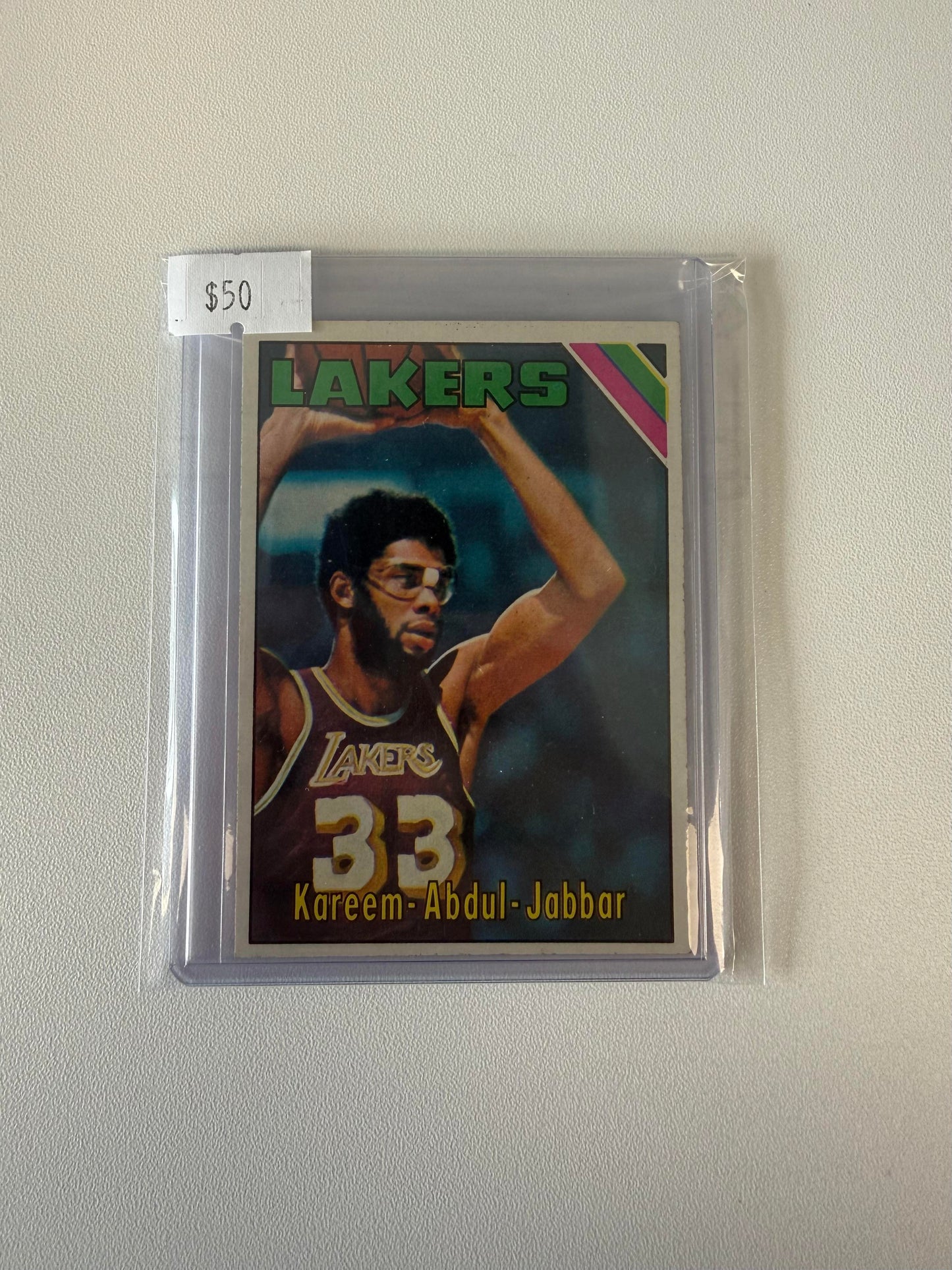 1975-76 Topps #90 Kareem Abdul-Jabbar