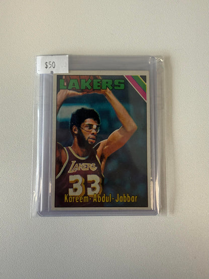 1975-76 Topps #90 Kareem Abdul-Jabbar