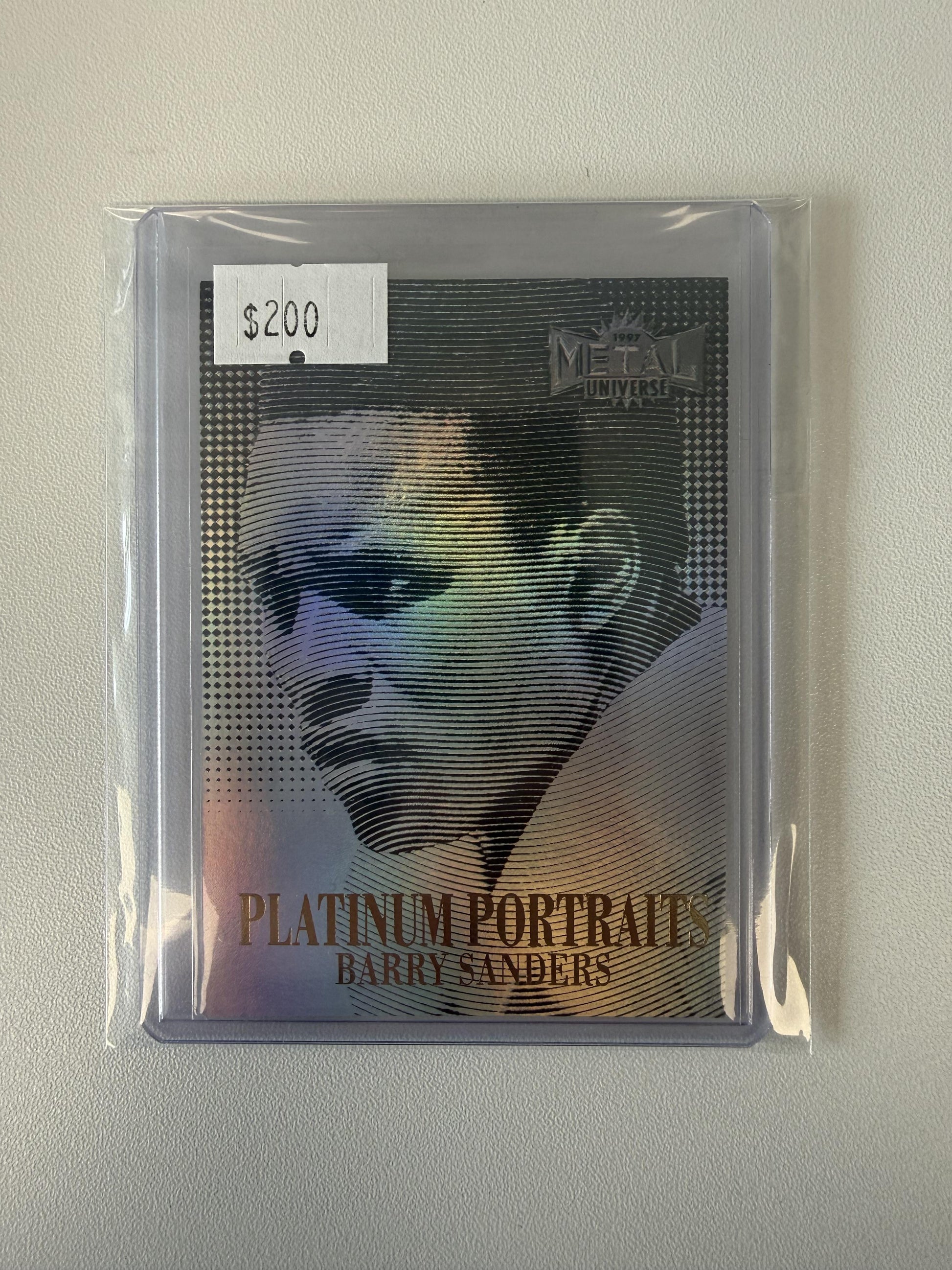 1997 Metal Universe #10 Barry Sanders Platinum Portraits