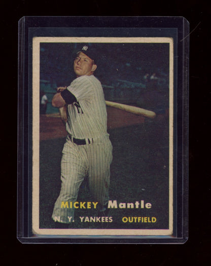 1957 Topps #95 Mickey Mantle