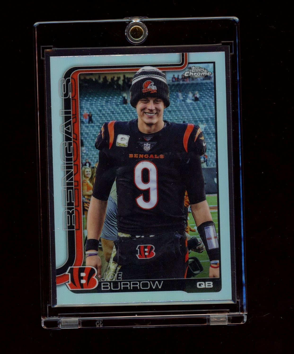 2025 Topps Chrome #61 Joe Burrow Topps Variation Refractor