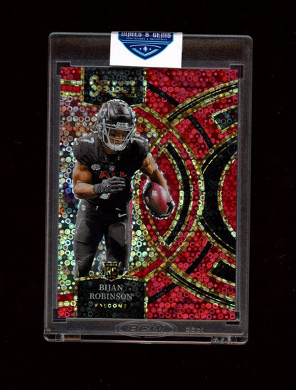 2023 Panini Select #180 Bijan Robinson Disco Red Prizms #/49