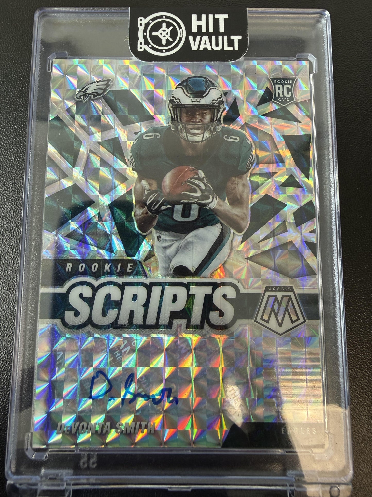 2021 Panini Mosaic #RA-5 DeVonta Smith Rookie Autographs Mosaic