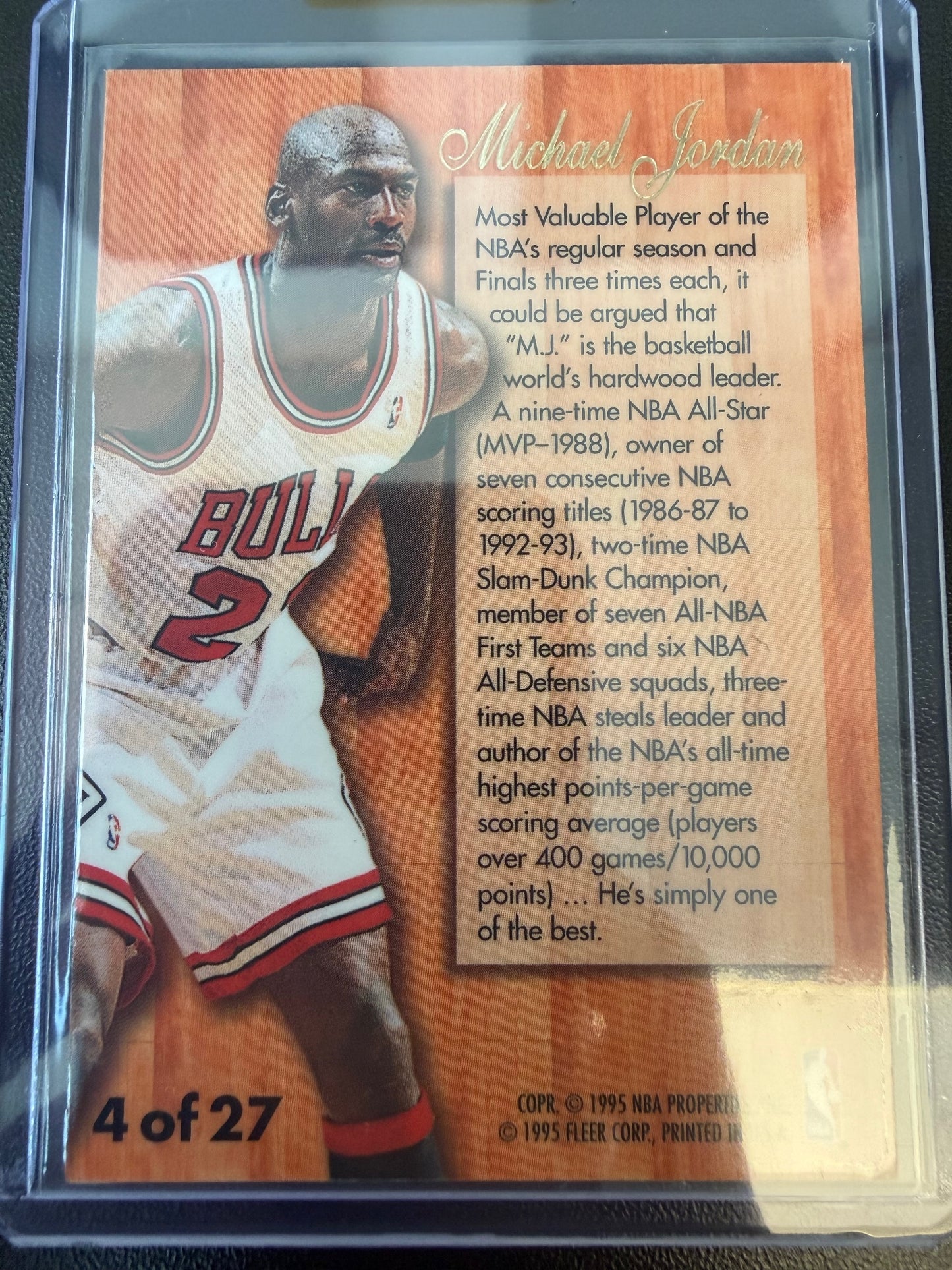 1995-96 Fleer #4 Michael Jordan Flair Hardwood Leader