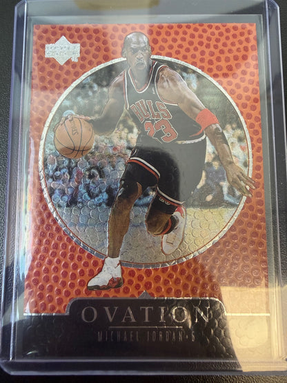 1998-99 Upper Deck Ovation #7 Michael Jordan Gold #/1000