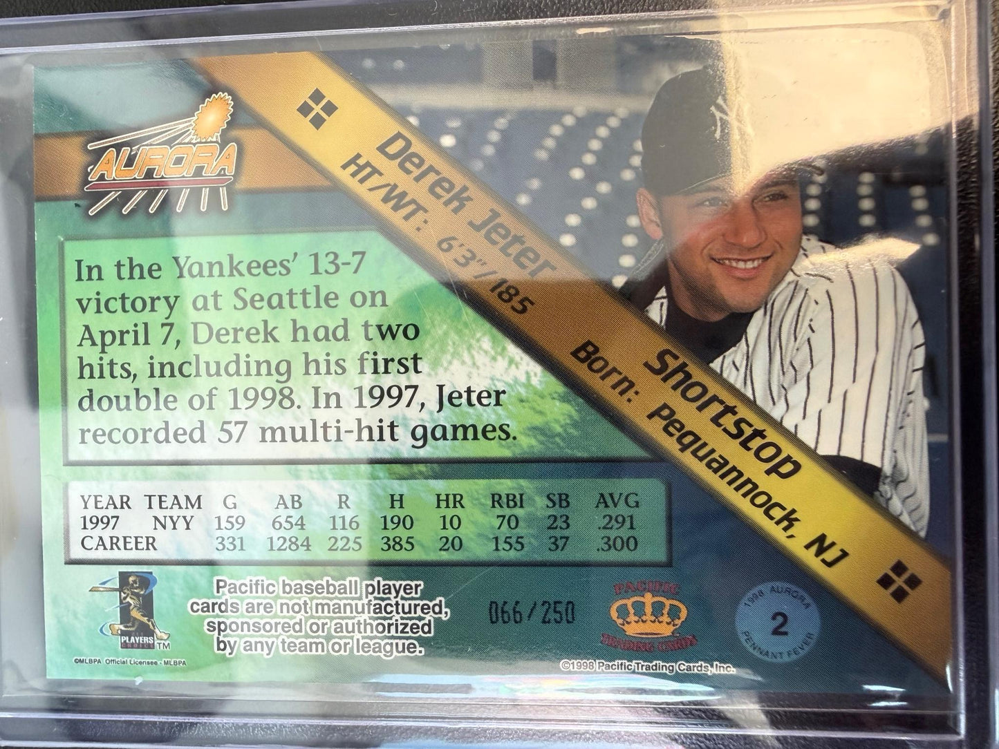 1998 Pacific Aurora #2 Derek Jeter Pennant Fever Silver #/250