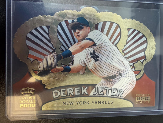 2000 Pacific Crown Royale #95 Derek Jeter Premiere Date #/121