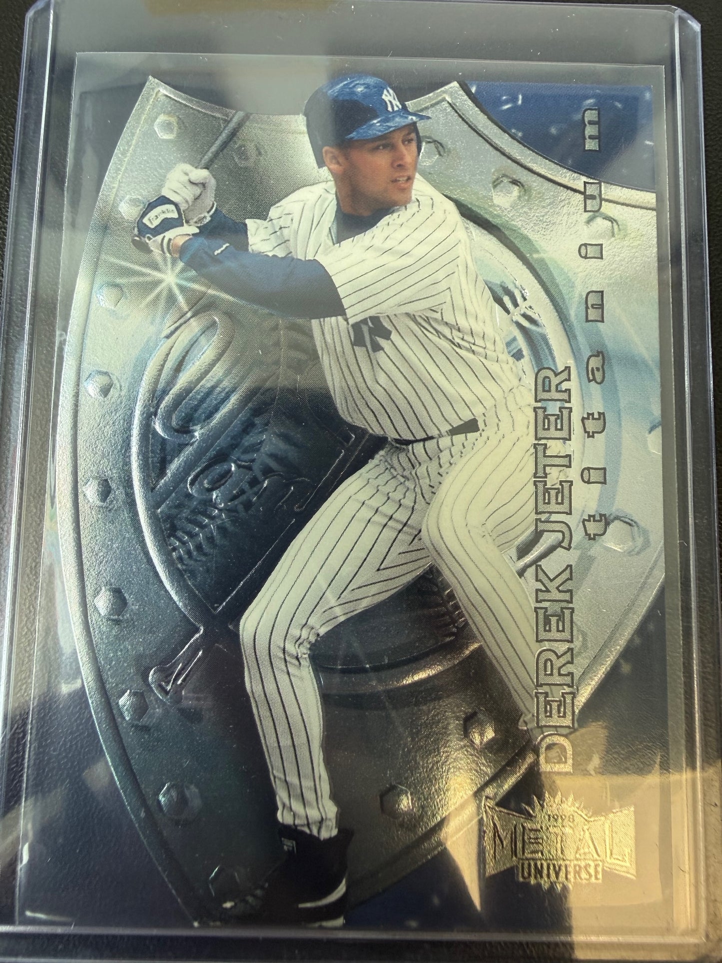 1998 Metal Universe #9 T Derek Jeter Titanium