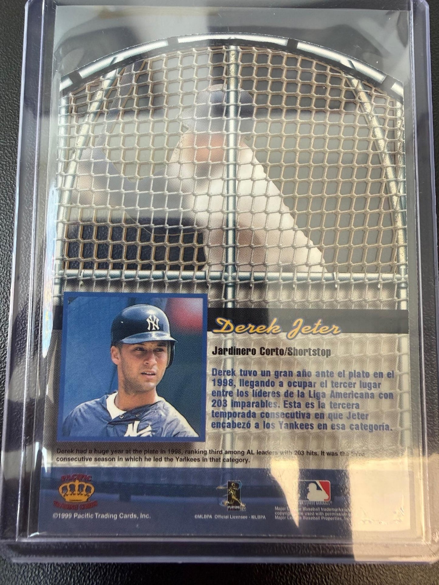 1999 Pacific Crown Collection #11 Derek Jeter In The Cage