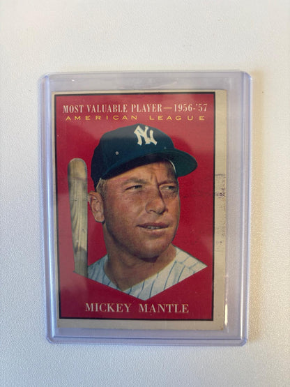 1961 Topps #475 Mickey Mantle